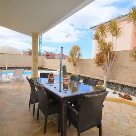 Villa Mariposa With Private Pool, Cactus Garden, Bbq & Wifi - Suitable For Families By Holidayshome