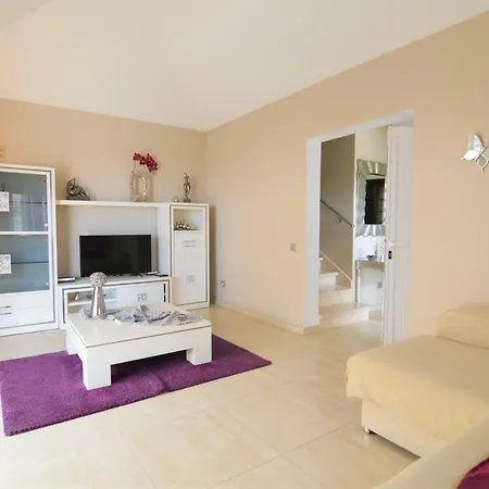 Villa Villa Mariposa With Private Pool, Cactus Garden, Bbq & Wifi - Suitable For Families By Holidayshome Costa Adeje (Tenerife)